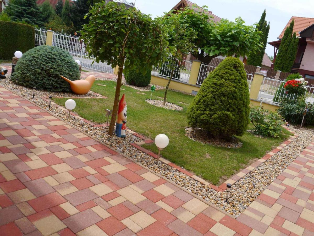 Apartments In Alsopahok/Balaton 27597 Esterno foto